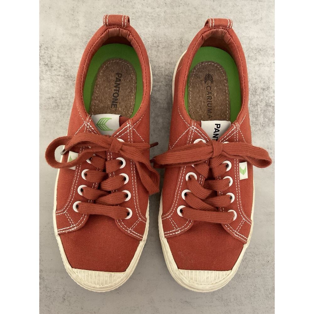 Cariuma Pantone Rust Orange Sneakers W6 M4.5 Unisex Canvas Sustainable